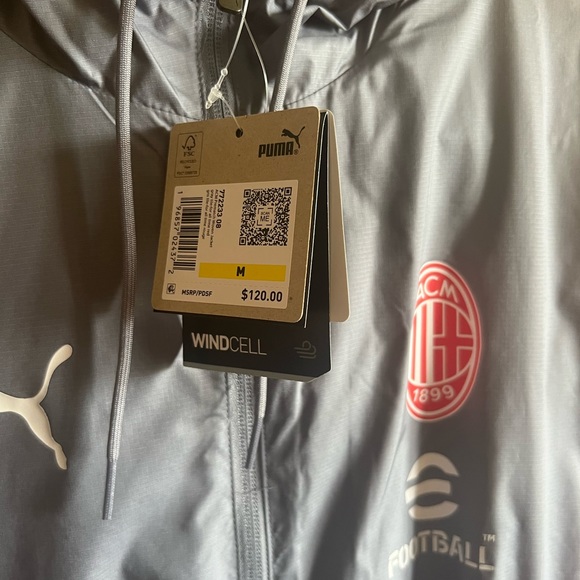 AC MILAN JACKET WATERPROOF!! - Picture 3 of 3
